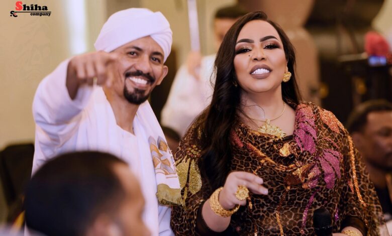 شاهد بالفيديو.. المطرب علي الشيخ ينصح الجمهور: (ما تدوا الفنانين أكتر من حقهم وبعضهم يتعامل بتعالي كأنهم مخترعين الذرة) 1 هدى عربي وعلي الشيخ جديد