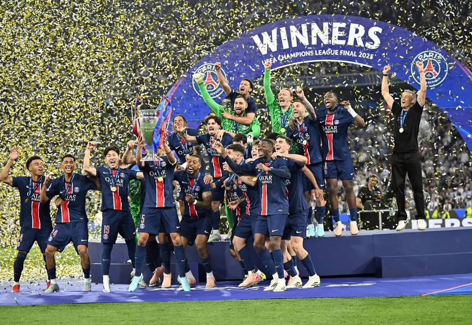 شاهد بالصورة.. أفضل لاعب في العالم يعلن تضامنه مع السودان بعد أحداث الفاشر 13 522280384 122099701154952929 5879629029217918739 n