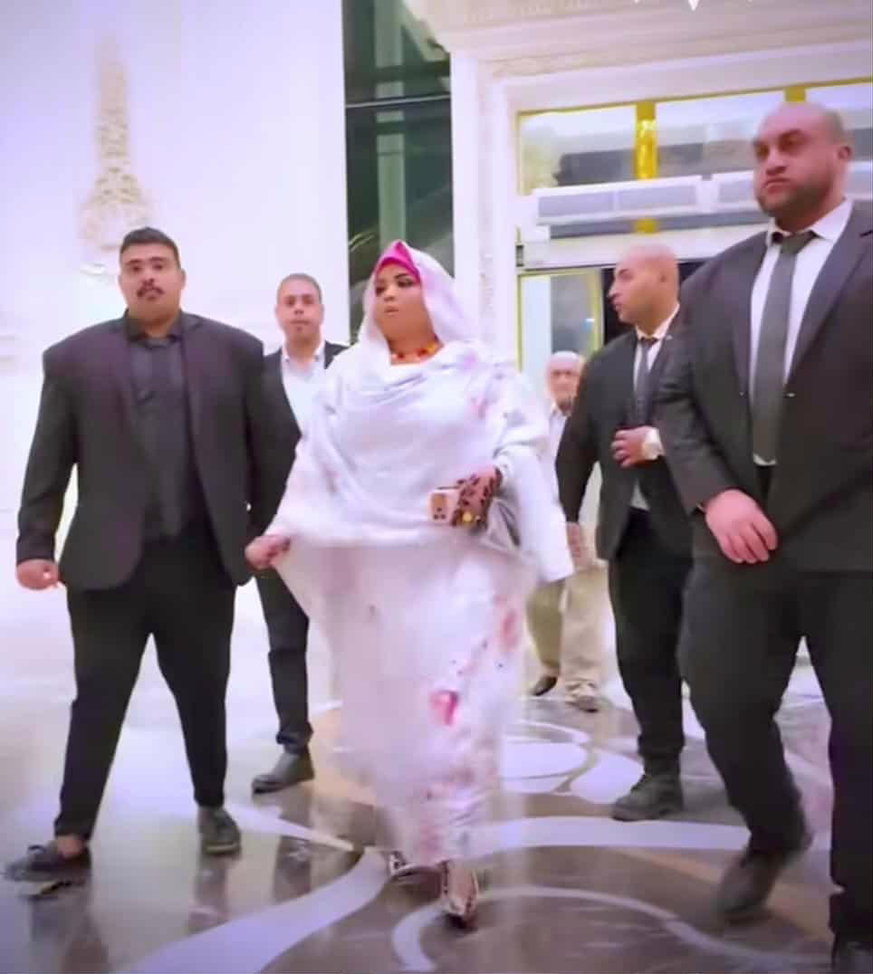 7be33e7d 34f5 4733 b175 762ed7f74e4d