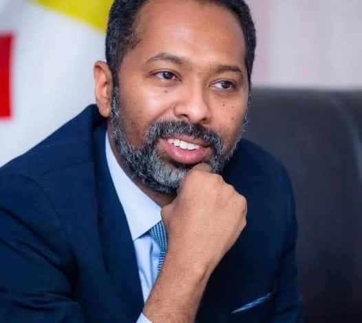 خالد سلك.. من منصة الجماهير إلى جدار البوتات 1 سلك