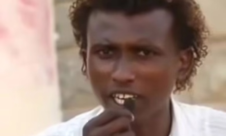 شاهد بالفيديو.. شيخ بدران يقدم محاضرة دينية لجنود المليشيا بعنوان "العرق دساس": (الزواج ما قسمة ونصيب لذلك تزوجوا النساء الجميلات وأبعدوا من الفلوليات وربنا وصف الأشاوس بالجمال) 1 20dccea2 f127 4e80 886b fb66b6b95195