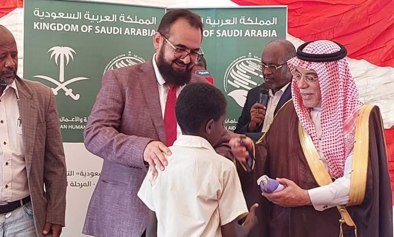 مبادرة "إبصار السعودية": 30 ألف طالب وطالبة بالبحر الأحمر يستفيدون من الكشف البصري 1 FB IMG 1762776902368