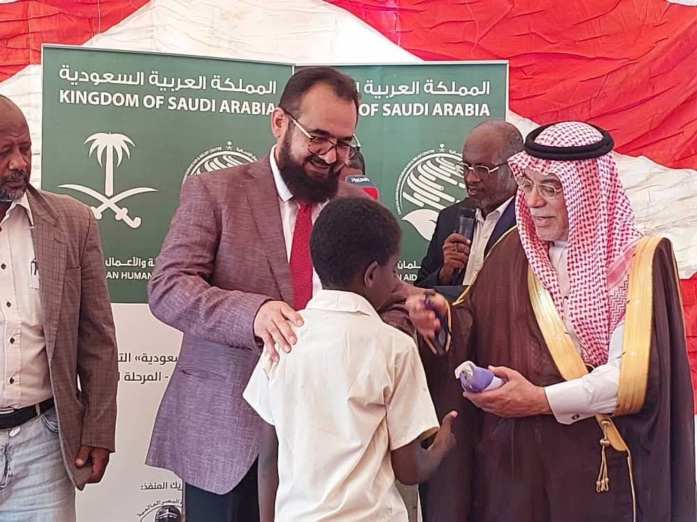 مبادرة "إبصار السعودية": 30 ألف طالب وطالبة بالبحر الأحمر يستفيدون من الكشف البصري 10 FB IMG 1762776902368