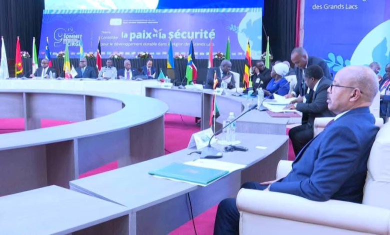 البيان الختامي للقمة التاسعة للبحيرات يوصي مجلس الأمن بإدانة مليشيا الدعم السريع 1 FB IMG 1763290116211