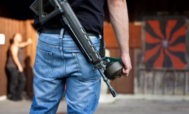 بالفيديو.. انقذ نفسك في ثواني وبحركة واحدة.. ماذا تفعل لو تعرضت للتهديد بالسلاح من "شفشافي" أو "مجرم".. أحد أفراد قوات العمل الخاص يشرح الطريقة عملياً 1 d4afcac2a0b8ce689e4ff6e94f004c20 122972302 data