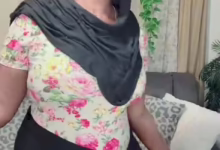 شاهد بالصورة والفيديو.. حسناء سودانية تشعل مواقع التواصل وتستعرض بجسمها في وصلة رقص فاضحة داخل منزلها 15 686d39f1 b24d 479e a86b 9c89308a92ec