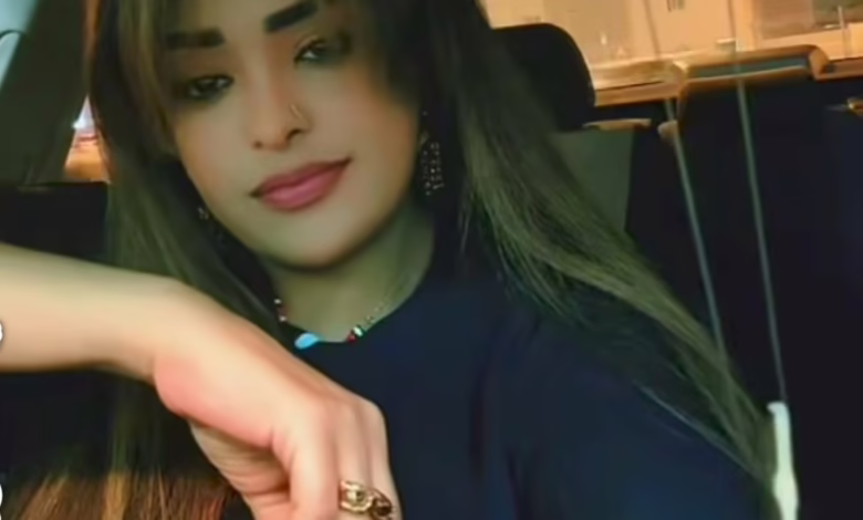 شاهد بالصورة والفيديو.. إعلامية معروفة.. طليقة رجل الأعمال "هشام" عريس الحسناء "هند" تخطف الأضواء في أحدث إطلالة وصديقتها تنصفها: (سماحة وشعر طبيعي ما تركيب) 1 إلهام أبو بكر