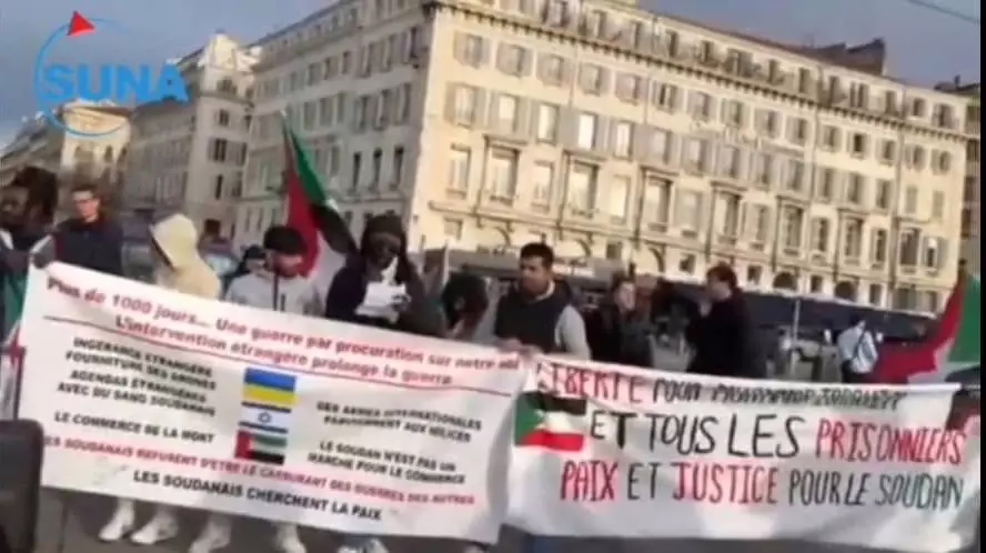سودانيون في أوروبا يقفون احتجاجاً على صمت المجتمع الدولي إزاء انتهاكات مليشيا التمرد 10 1771162647560