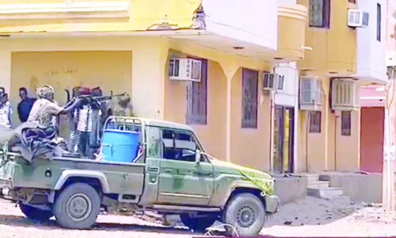 بالصورة.. قصة طريفة لسيدة سودانية باعت منزلها خلال الحرب للدعامة واشترت بأمواله شقة في القاهرة وبعد عودة الحياة بالخرطوم عادت لمنزلها من جديد 3 329320.jpeg