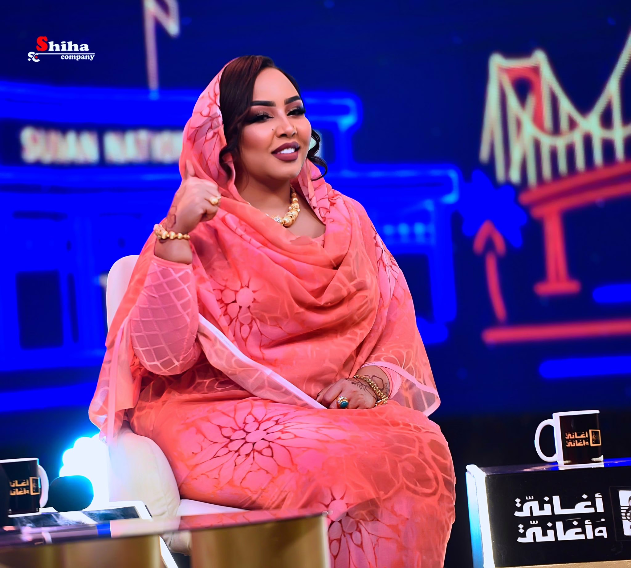 بالصور والفيديو.. الحلقة الثامنة من برنامج "أغاني وأغاني".. السلطانة تطرب الجمهور برائعة الحقيبة "القمري المظلل" وتشكر باحث اجتهد معها 13 641270179 2646750915706697 3770499201696106182 n