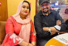 شاهد.. صورة شيخ الأمين والصحفية عائشة الماجدي تتصدر الترند على مواقع التواصل وساخرون: (عشة جات تاخد الطريقة لقت مافي) 25 شيخ الأمين وعائشة الماجد