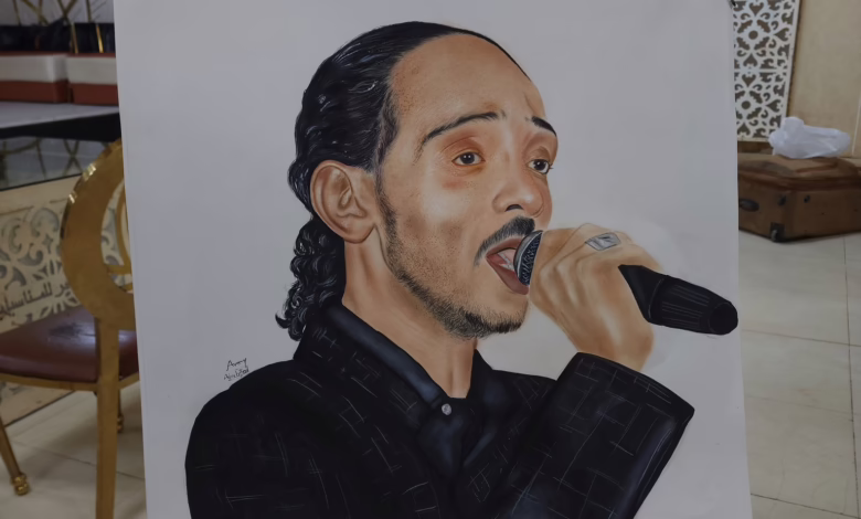 شاهد بالصورة.. فنانة تشكيلية تعرض لوحة للفنان الراحل محمود عبد العزيز للبيع بمبلغ 5 مليار جنيه وساخرون: (إلا يشتريها مأمون لزوجته حنين) 3 محمود عبد العزيز لوحة