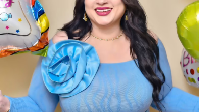 شاهد بالفيديو.. عازف "ساكسفون" شهير يصيب الفنانة الحسناء "مونيكا" بالذهول بعد مشاركته معها في حفل غنائي بالقاهرة 2 مونيكا حديثة4