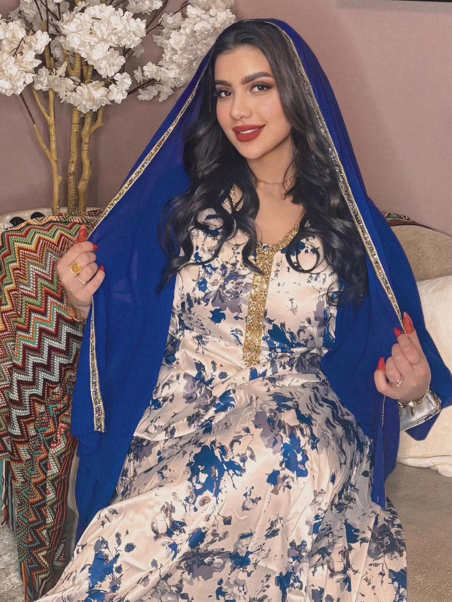 لوشي العيد2