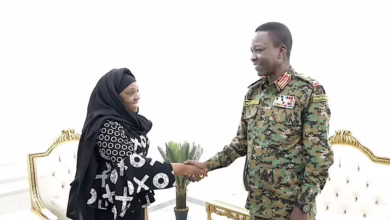 عضو مجلس السيادة الفريق أول ركن كباشي ووزيرة الخارجية الليبيرية يبحثان العلاقات الثنائية وتعزيز التعاون بين البلدين 2 1772635396314