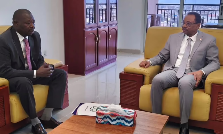 وزير التعليم العالي يؤكد دعم الدولة لجامعة الجنينة ويشيد بصمود جامعات دارفور 1 1773039201911