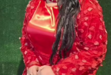 شاهد بالصور والفيديو.. حسناء الفن السوداني تخطف الأضواء في العيد بإطلالة بالفستان الأحمر 18 5df1fbf3 2c52 4061 98ce 0fb7695214a7