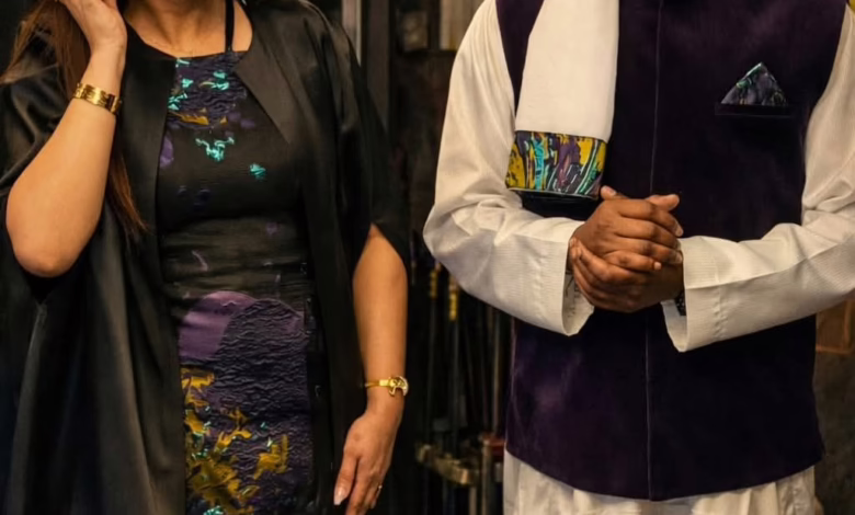 شاهد بالفيديو.. الفنان محمد بشير يفاجئ جمهوره في العيد بــ"أسياد المقام" والحسناوات المرافقات يخطفن الأضواء والجمهور: (واقعات من مجله سيدتي) 1 654436801 954122233819598 6517689868618107211 n