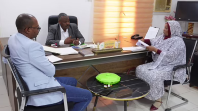 أمين حكومة الشمالية يبحث مع منظمة مراقي دعم التغذية المدرسية للداخليات 2 657518588 978206574561048 4835125998157023988 n 1140x641 1