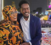 شاهد بالفيديو.. حمزة عوض الله يهاجم الشاعرة داليا الياس بسبب تبادل السلام بالأحضان مع المطرب شريف الفحيل ويصف المدافعين عنها بأصحاب الفكر الديوثي 7 images 75