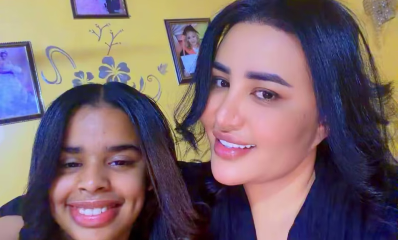 شاهد بالصورة.. الناشطة وسيدة الأعمال السودانية رانيا الخضر تخطف الأضواء في ليلة العيد بلقطة على الطريقة الأرستقراطية 3 رانيا الخضر العيد