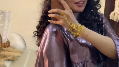 شاهد بالصورة.. فاتنة الإعلام السوداني تخطف الأضواء بأحدث إطلالة لها والجمهور يطيل الغزل في جمالها: (يا دووب كدة عيدنا) 2 فاطمة كباشي