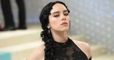 202604030153515351 374 1