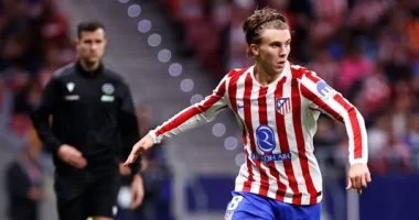 202604260420592059 379