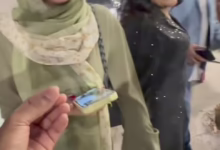 شاهد بالفيديو.. سوداني يصطحب زوجاته لحضور فاصل كوميدي مع "كابوكي" ويثير غضب الجمهور بعد تصريحه (زوجاتي معجبات بهذا الرجل) 3 82f603aa d267 44a9 9b96 da9041a16f30