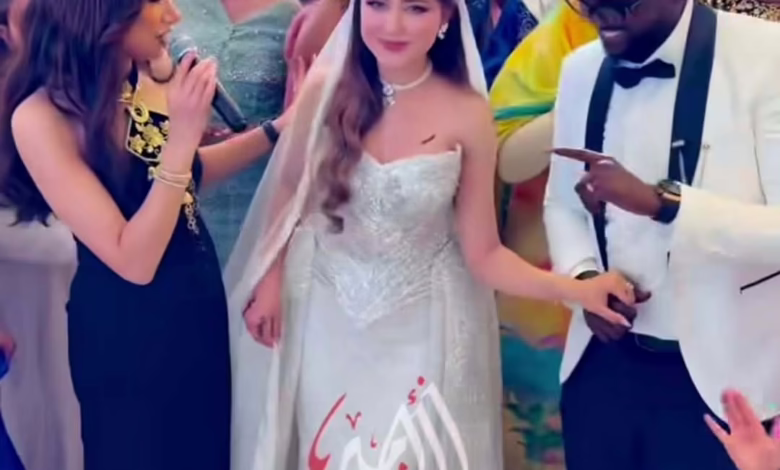 شاهد بالصورة والفيديو.. شاب "سوداني" يتزوج من حسناء "تونسية" ويغازلها أمام الحاضرين: (في قلبي وفي رأسي) 1 9169864b 84d4 4331 970d 6d9611e67fce