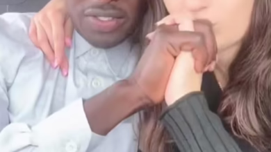 dedc8cc3 6e01 4e81 96b6 e38b36503a5e