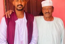 بالصورة.. نجل الفنان الراحل مجذوب أونسة ينعي والده برسالة مؤثرة 5 705988660 26865533553104112 6217840685293438014 n