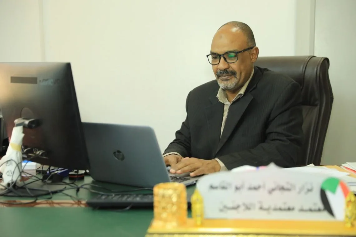 معتمدية اللاجئين تعلن تطبيق “الرقم الأجنبي” لتعزيز الأمن القومي 10 706753180 1022980736750298 1846403942396102009 n 1140x760 1