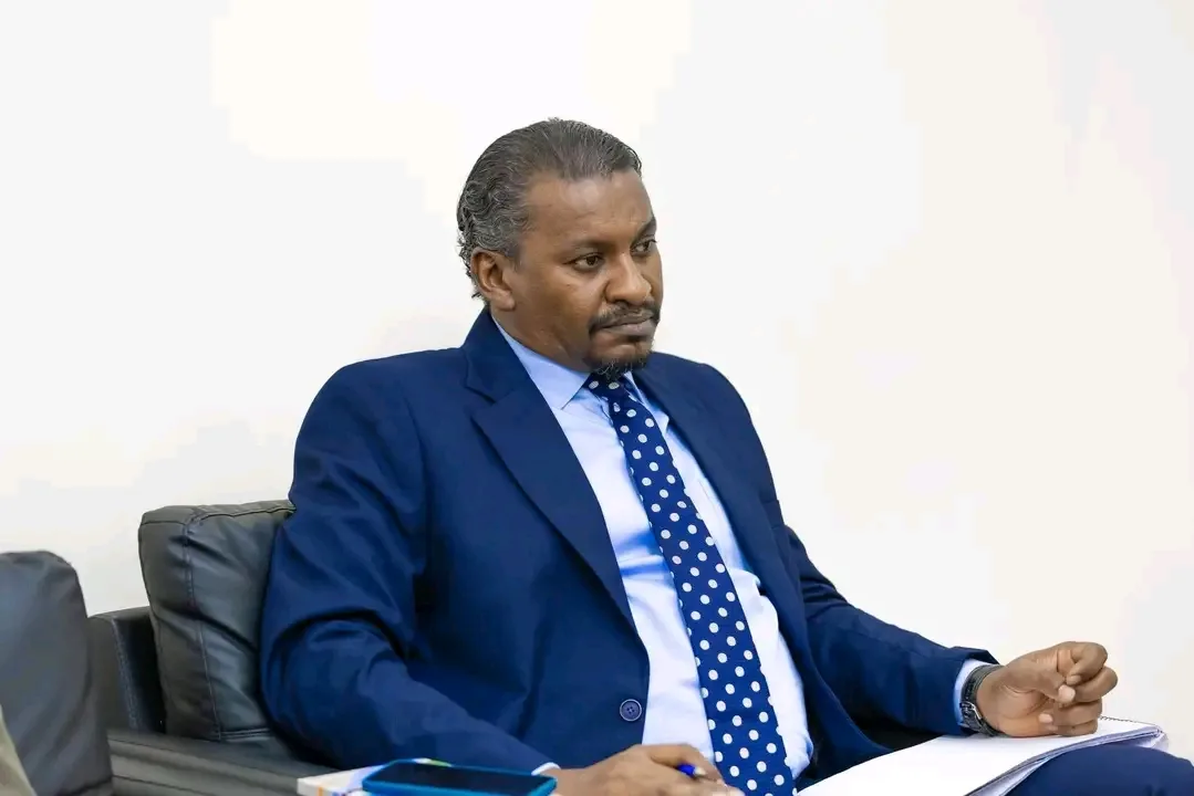وزير الدولة بوزارة المالية يبحث مع نظيره القطري معالجة الديون وعودة الاستثمارات إلى السودان 10 1781782989213