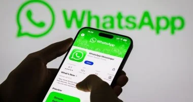 كيف يخطط واتساب لتغيير شكل محادثاتك على آيفون؟ 2 2026042705050252 181