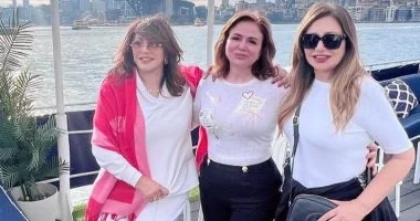 يا دنيا يا غرامى.. صداقة إلهام شاهين وليلى علوى وهالة صدقى فى أستراليا 2 202606170237563756 364