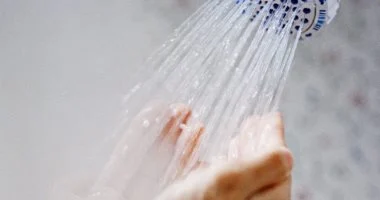 موجة حر شديدة.. 7 حيل بسيطة مدعومة بالعلم تساعدك على تبريد جسمك بسرعة 2 201908040425582558