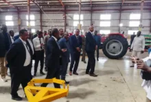 لدى زيارته التفقدية لشركة جياد والي الجزيرة يعلن دعمه لاقامة منطقة حرة بشمال الجزيرة 26 FB IMG 1784031576088