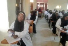 مجلس المهن الطبية والصحية يشهد انطلاقة امتحانات معهد محضري العمليات الجراحية بأم درمان 26 FB IMG 1785413591805