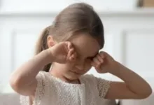 جفاف العين عند الأطفال.. أسباب شائعة وأعراض تستدعى زيارة الطبيب 41 202401060420332033