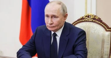 الكرملين: لا خطط حاليًا لإجراء اتصال هاتفي بين بوتين وترامب 2 20260402050037037 37