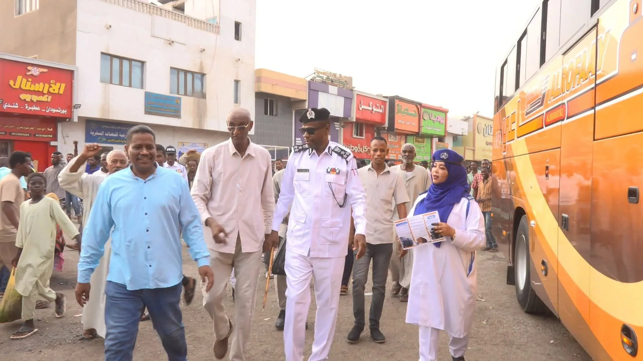 المرور السريع بالبحر الأحمر يدشن حملة للحد من الحمولة الزائدة وتحسين جودة الإطارات 10 FB IMG 1785670637040