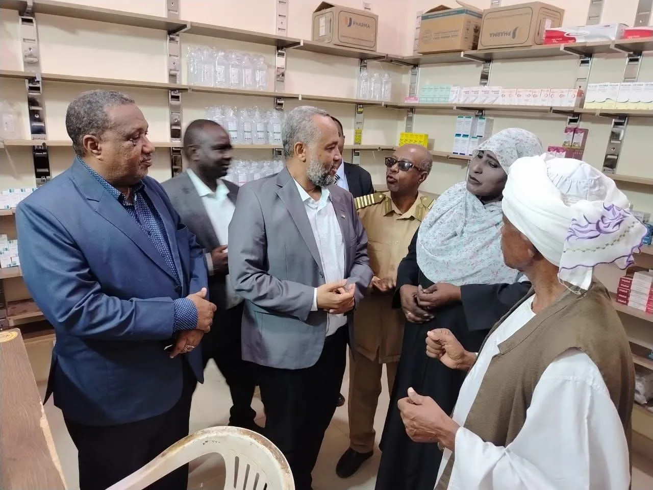 وزير الصحة يتفقد المؤسسات الصحية بشرق الجزيرة 10 FB IMG 1788014453469