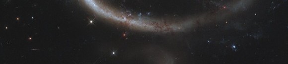 اصطدام مجرّتين - صورة مدهشة لاصطدام مجرتين على بعد 300 مليون سنة ضوئية من الأرض 10 1255