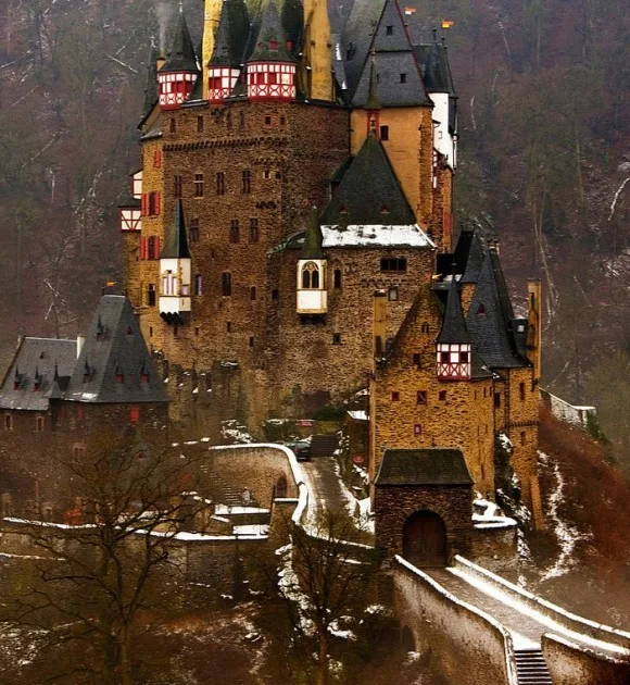 1258