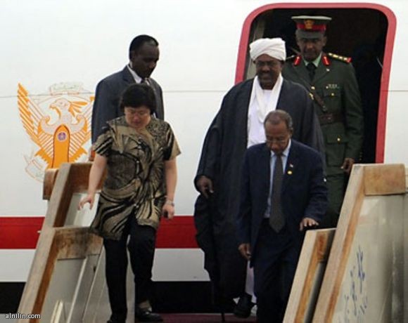 الخرطوم وبكين .. صديقان حميمان من حديد 1 1490