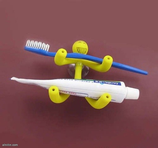 قبل ماترميها .. تعرف على 6 استخدامات أخرى لفرشاة الأسنان 1 1744