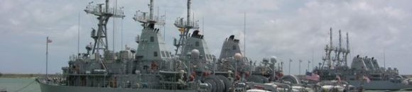 عمليات الألغام و تشمل سفن مهمتها الرئيسية الالغام في مياه المحيطات و البحار المفتوحة Mine Warfare 26 1830