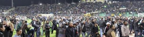 شغب في بورسعيد عقب مباراة لكرة القدم 1/2/2012 26 2176