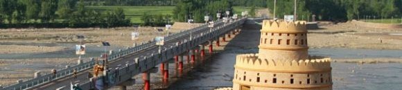 باكستان تقر قانونًا ينص على سجن المدانين بالتضليل 10 3316